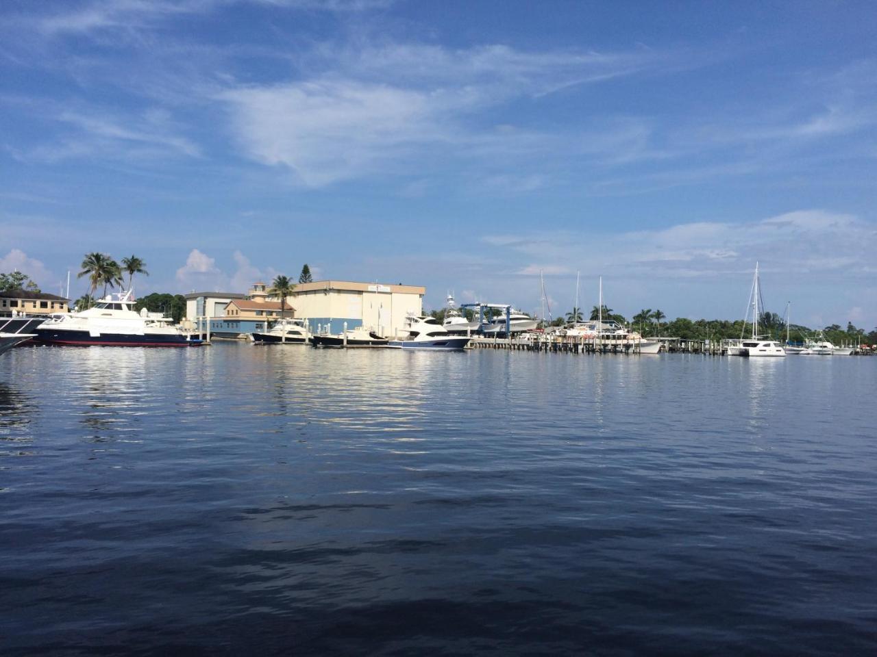Pirate'S Cove Resort And Marina - Stuart Eksteriør billede