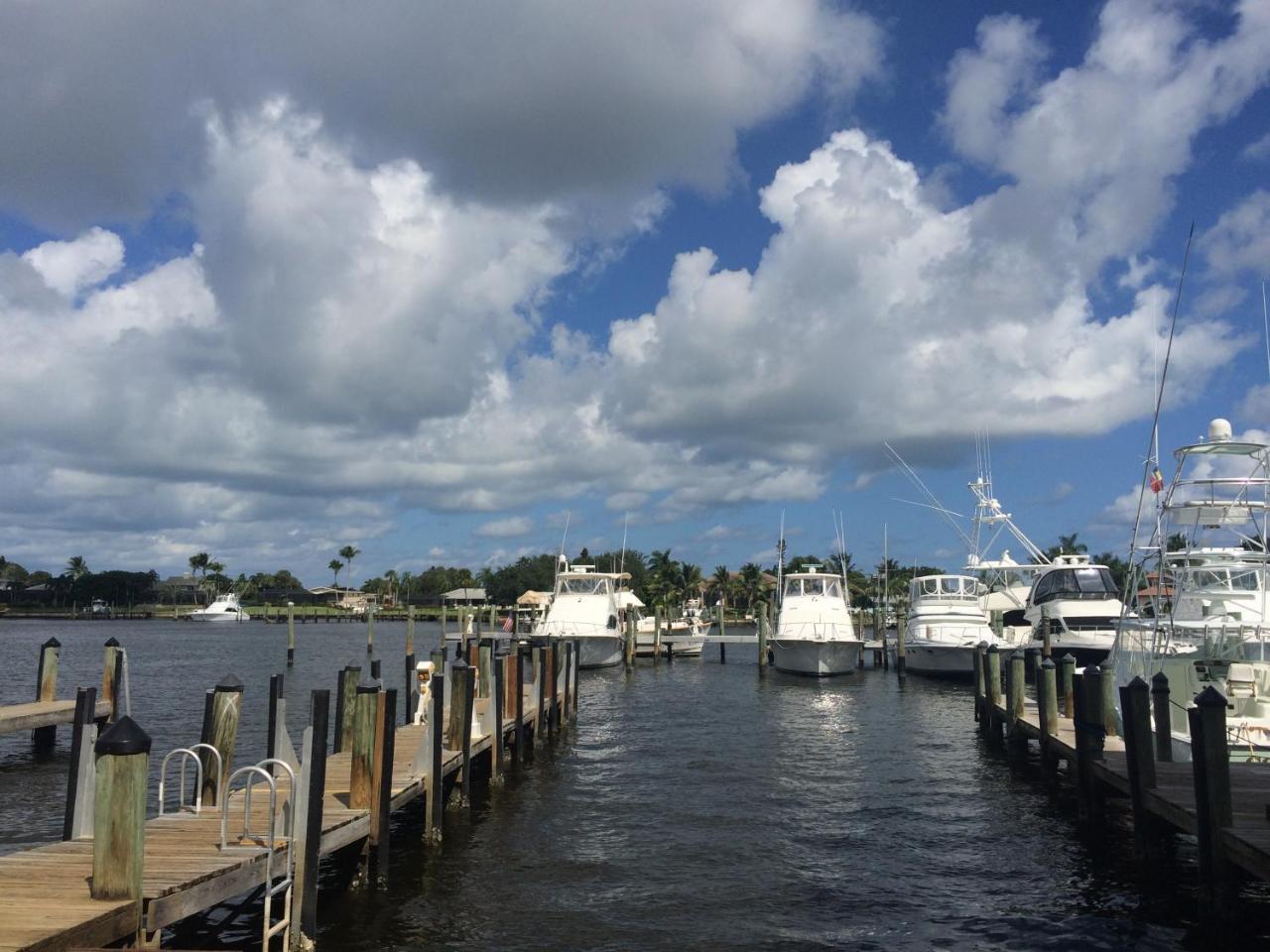 Pirate'S Cove Resort And Marina - Stuart Eksteriør billede